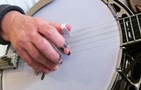 Banjo Rolls Handposition